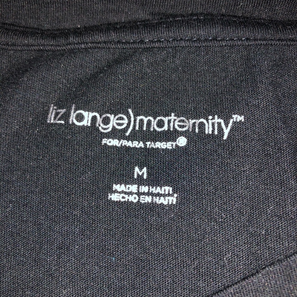 M Liz Lange Maternity for Target tee-shirt. Black. - Picture 6 of 8